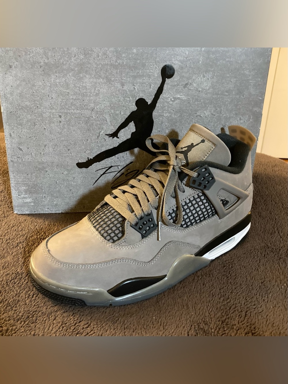 Men’s Nike Air Jordan 4 Retro Cave Stone Black Phantom Leather Mid sneakers 11